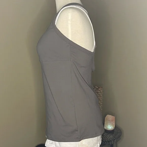 Padded Yoga Camisole - Picture 2 of 5